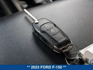 Ford F-150 2023 4x2 XL 4dr SuperCrew 5.5 ft. SB