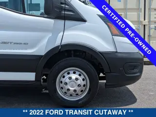 Ford Transit 2022 350 HD 2dr 138 in. WB DRW Cutaway Chassis w/9950 Lb. GVWR
