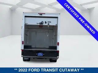 Ford Transit 2022 350 HD 2dr 138 in. WB DRW Cutaway Chassis w/9950 Lb. GVWR