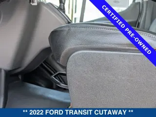 Ford Transit 2022 350 HD 2dr 138 in. WB DRW Cutaway Chassis w/9950 Lb. GVWR