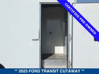 Ford Transit 2023 350 HD 2dr 138 in. WB DRW Cutaway Chassis w/9950 Lb. GVWR