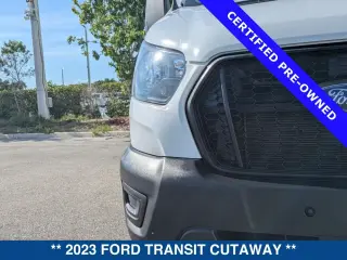 Ford Transit 2023 350 HD 2dr 138 in. WB DRW Cutaway Chassis w/9950 Lb. GVWR