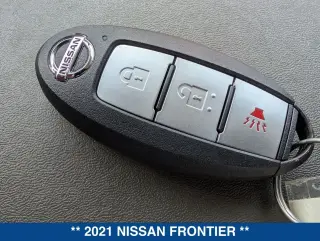 Nissan Frontier 2021 4x4 S 4dr Crew Cab 5 ft. SB
