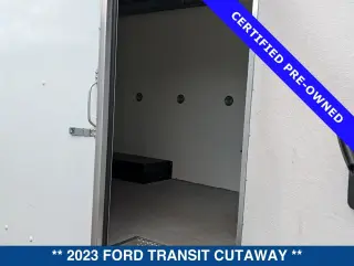 Ford Transit 2023 350 HD 2dr 138 in. WB DRW Cutaway Chassis w/9950 Lb. GVWR