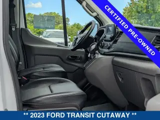 Ford Transit 2023 350 HD 2dr 138 in. WB DRW Cutaway Chassis w/9950 Lb. GVWR