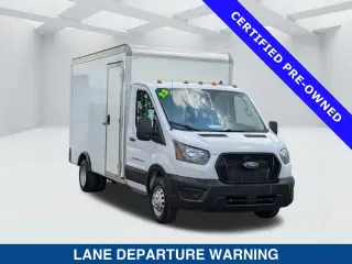Ford Transit 2023 350 HD 2dr 138 in. WB DRW Cutaway Chassis w/9950 Lb. GVWR
