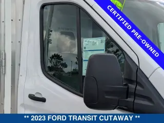 Ford Transit 2023 350 HD 2dr 138 in. WB DRW Cutaway Chassis w/9950 Lb. GVWR