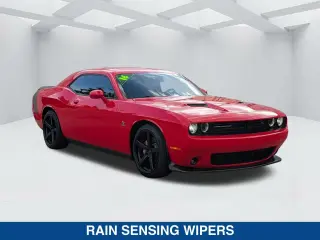 Dodge Challenger 2016 R/T Scat Pack 2dr Coupe