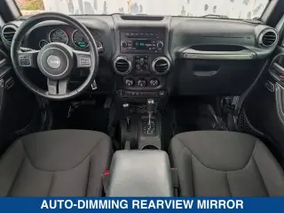 Jeep Wrangler Unlimited 2015 4x4 Sport 4dr SUV