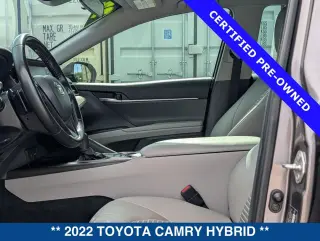 Toyota Camry Hybrid 2022 SE 4dr Sedan