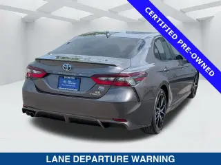 Toyota Camry Hybrid 2022 SE 4dr Sedan