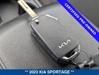 Kia Sportage 2023 AWD LX 4dr SUV