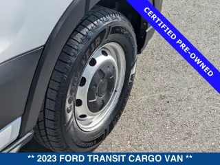 Ford Transit 2023 250 3dr SWB Medium Roof Cargo Van