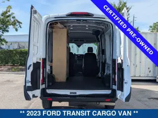 Ford Transit 2023 250 3dr SWB Medium Roof Cargo Van