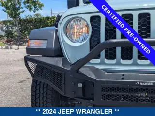 Jeep Wrangler 2024 4x4 Sport 2dr SUV