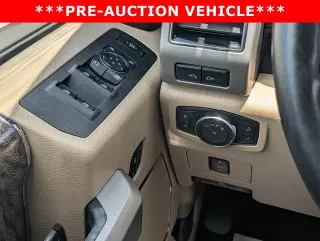 Ford F-250 Super Duty 2019 4x4 King Ranch 4dr Crew Cab 6.8 ft. SB Pickup