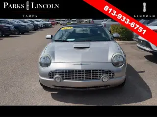 Ford Thunderbird 2004 Deluxe 2dr Convertible