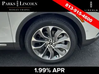 Lincoln Nautilus 2022 Reserve 4dr SUV