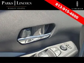 Nissan Kicks 2023 SR 4dr Crossover