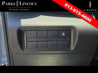 Nissan Kicks 2023 SR 4dr Crossover