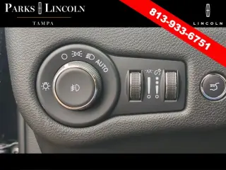 Jeep Cherokee 2022 4x4 Latitude Lux 4dr SUV