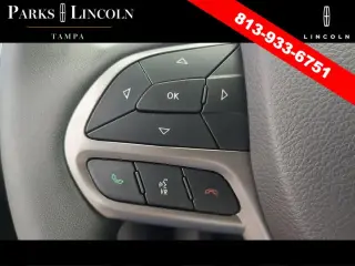 Jeep Cherokee 2022 4x4 Latitude Lux 4dr SUV
