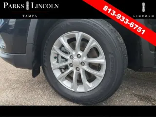 Jeep Cherokee 2022 4x4 Latitude Lux 4dr SUV