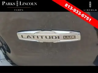 Jeep Cherokee 2022 4x4 Latitude Lux 4dr SUV
