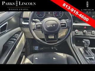 Kia Carnival 2022 LX 4dr Mini-Van