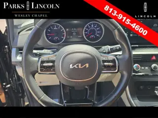 Kia Carnival 2022 LX 4dr Mini-Van