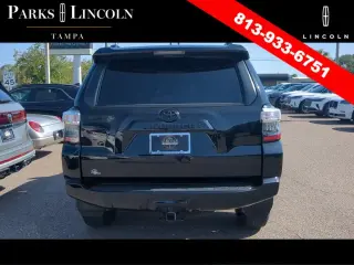 Toyota 4Runner 2024 4x4 SR5 4dr SUV