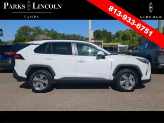 Toyota RAV4 2023 XLE 4dr SUV