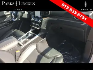 Ford Explorer 2022 AWD Platinum 4dr SUV
