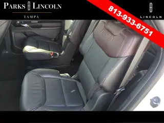 Ford Explorer 2022 AWD Platinum 4dr SUV