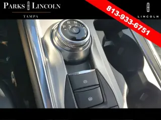 Ford Explorer 2022 AWD Platinum 4dr SUV