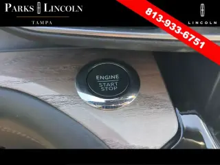 Ford Explorer 2022 AWD Platinum 4dr SUV