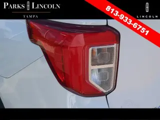Ford Explorer 2022 AWD Platinum 4dr SUV