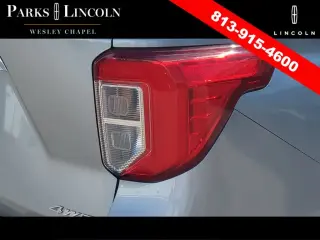 Ford Explorer 2023 AWD Platinum 4dr SUV