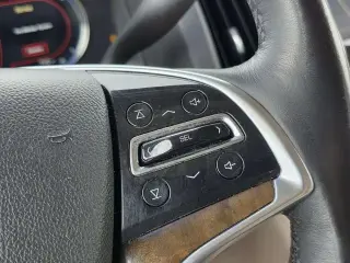 Cadillac Escalade 2018 Luxury 4dr SUV