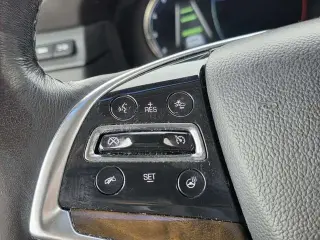 Cadillac Escalade 2018 Luxury 4dr SUV