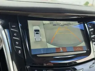 Cadillac Escalade 2018 Luxury 4dr SUV