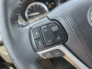 Toyota Highlander 2019 AWD SE 4dr SUV