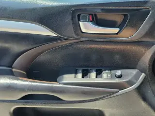 Toyota Highlander 2019 AWD SE 4dr SUV