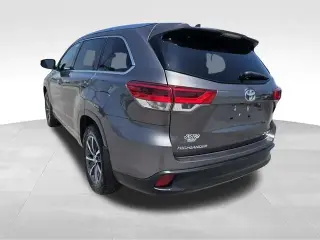 Toyota Highlander 2019 AWD SE 4dr SUV