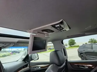 Cadillac Escalade 2019 Luxury 4dr SUV