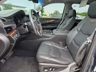 Cadillac Escalade 2019 Luxury 4dr SUV