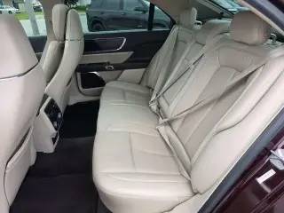 Lincoln Continental 2017 Reserve 4dr Sedan