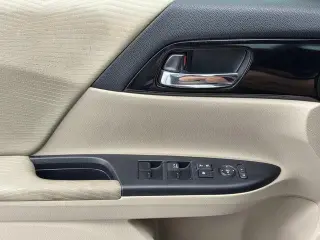 Honda Accord 2017 LX 4dr Sedan CVT