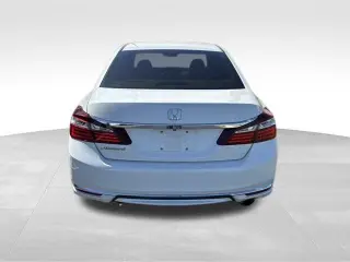 Honda Accord 2017 LX 4dr Sedan CVT