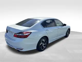 Honda Accord 2017 LX 4dr Sedan CVT